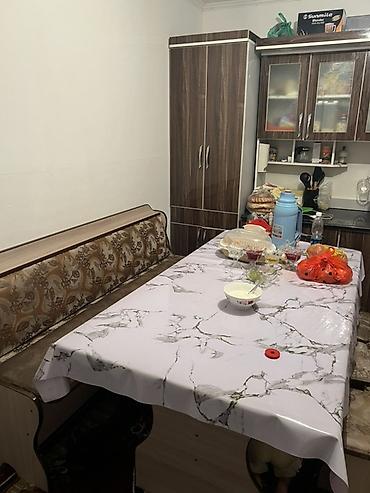 Эмерек гарнитурлары: Кухонный гарнитур с обеденной зоной Комплектация: - Напольные и — 5