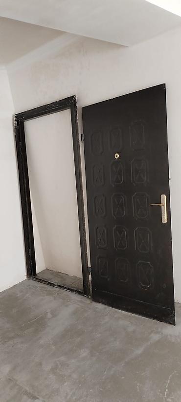 kohnə qapı: Mənzil qapısı 100×210 ölçüdə. Ünvan: Xırdalan AAAF Park Əlaqə — 3