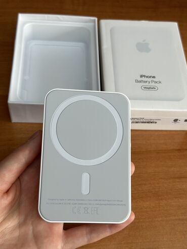 магнитный зарядник: Магнитный повербанк MagSafe Apple Состояние: Идеальное Емкость