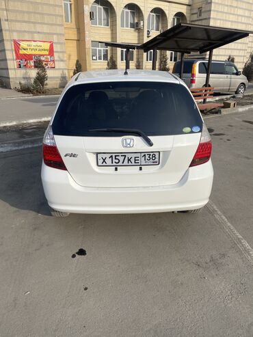 хонда жазз 2009: Honda Fit: 2005 г., 1.3 л, Автомат, Бензин