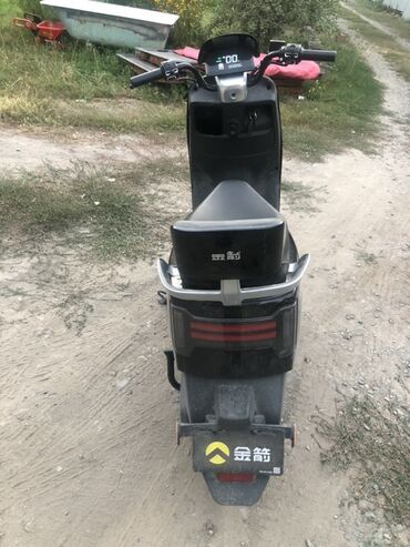 купить электрический самокат в бишкеке: Электроскутер Garow R350 (брендовые обозначения на корпусе)