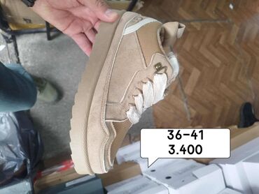 Women's Sneakers and athletic shoes: UGG, 37, bоја - Šareno — 10