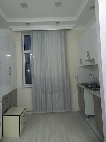 qaracuxurda: Qaraçuxur qəs., 2 otaqlı, Yeni tikili, 54 kv. m — 4