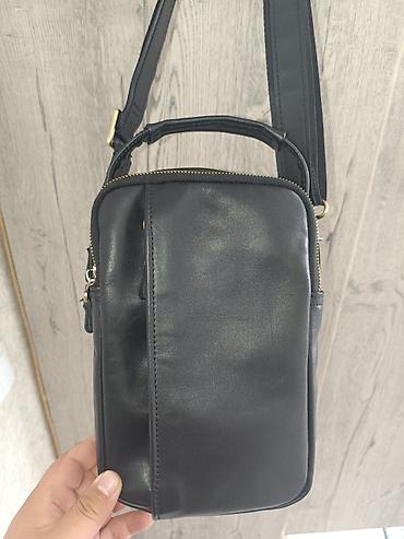 Барсетки: Продаю Барсетку из натуральной кожи покупал 6500 сом ручная работа — 9