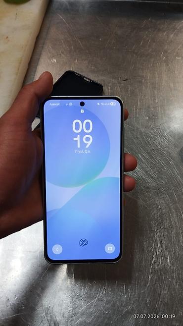 Samsung Galaxy A36, 256 GB, rəng - Ağ, Barmaq izi