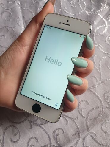 i pod: IPhone 5s, 32 ГБ, Desert Titanium, Отпечаток пальца, Face ID