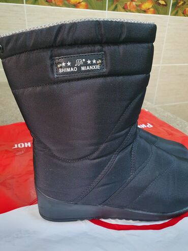 Сапоги: Продам новые сапоги зимние на меху. Размер 39 — 5