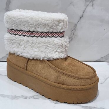 Čizme: Čizme, 38 — 3