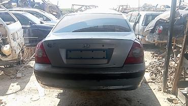 соната 2003: Hyundai Elantra седан (около 2000–2003 г.в.), машина на разборе — 2
