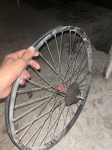 velosiped satiram 28: Velosiped arxa disk təkər satılır. - Ölçü: 26" - Arxa təkər üçün - — 1