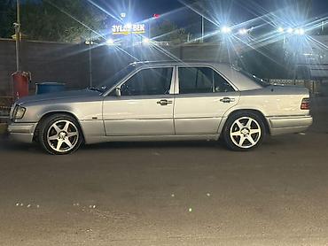 265 50 22: Mercedes-Benz W124: 1995 г., 3.2 л, Автомат, Бензин, Седан — 1