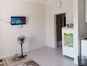 аренда места для продажи мороженого: 1 комната, Собственник, Без подселения, С мебелью частично
