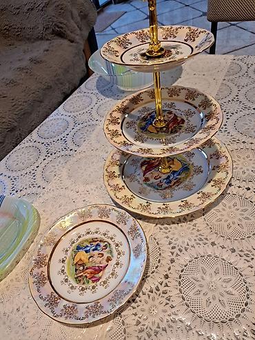 şirniyat qabi: Tort və şiriniyyat qabı, rəng - Ağ, Farfor — 1