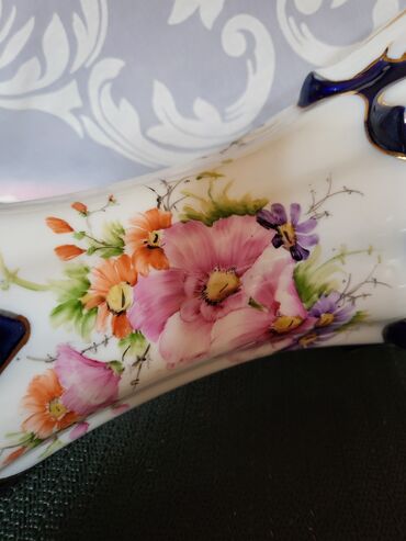 Ostali antikviteti: Vaza Cluj Napoca porcelan,kobalt rucno oslikana iz 70ih. Vaza je — 12