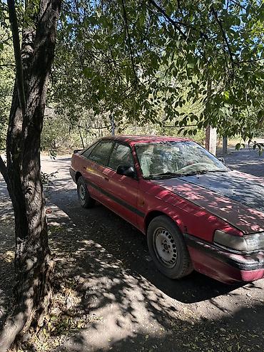 highlander platinum: Mazda 626: 1992 г., 2 л, Механика, Бензин, Лифтбек — 3