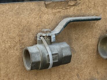 бочка цистерны: Шар түрүндөгү кран, Материалы: Металл