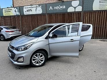 Продажа авто: Chevrolet Spark: 2019 г., 0.1 л, Автомат, Бензин, Хэтчбэк — 3