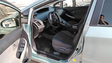 fit 2015: Toyota Prius: 2015 г., 1.8 л, Вариатор, Гибрид, Лифтбек — 6