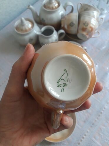 китайский фарфор: Продаю новый чайный сервиз (Дулевский фарфор, 1991 г., ручная роспись)