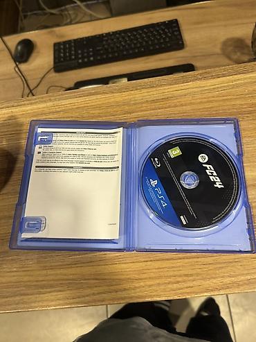 playstation rul: Məhsul: EA Sports FC 24 – PS4 disk (fiziki nüsxə) Xüsusiyyətlər: - — 2