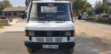 машина голф тройка: Грузовик, Mercedes-Benz, Стандарт, 3 т, Б/у