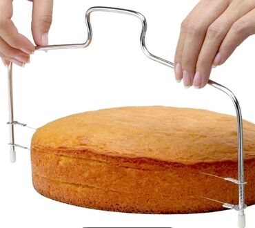 fırlanan tort qabı: Tort və şiriniyyat qabı