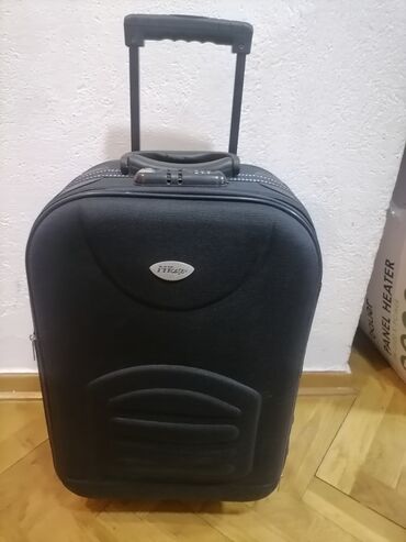 zenska torba model po j cen: Kofer MYcase manji platneni na točkiće oko 55 /35 /20 original u