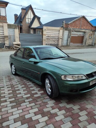 Opel: Opel Vectra: 1.8 l | 2000 il 375400 km Sedan — 5