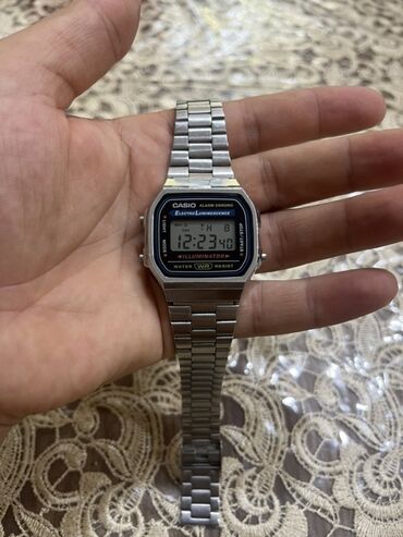 Qol saatları: Qol saatı, Casio, rəng - Gümüşü