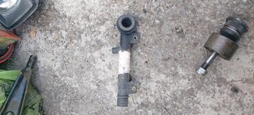 Digər avtomobil ehtiyat hissələri: Məhsul: BMW E36 üçün müxtəlif ehtiyat hissələri - Sağ ön dönmə — 41