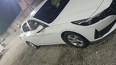 gs lexus: Белый седан компакт-класса Описание: не ни- Кузов: 4-дверный седан — 1