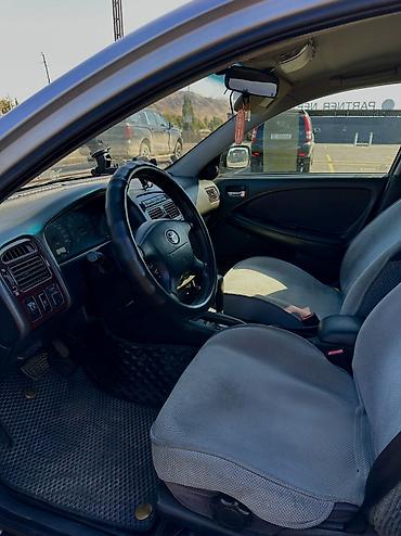 ева полик ош: Toyota Avensis: 2002 г., 2 л, Автомат, Бензин, Универсал — 6