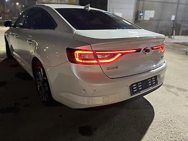 Другие детали кузова: Самсунг SM6 (седан, белый ) Самый максимальный комплектации: камера — 4