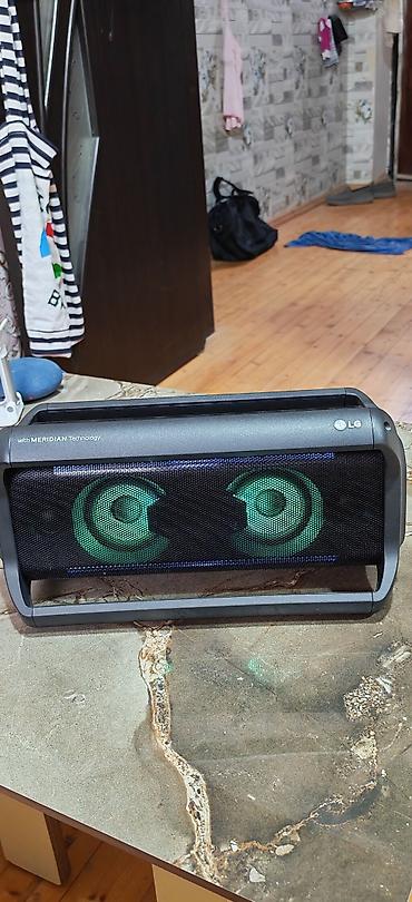 Dinamiklər və kolonkalar: LG PK7 Portable Speaker – Meridian Technology ilə Xüsusiyyətlər: - — 3