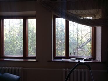 Окна: Деревянное окно, цвет - Коричневый, Б/у, 130 *77, Самовывоз, Платная доставка