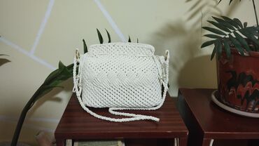 сумка красивая: Абсолютно новая вязанная сумка на лето очень модно и красиво так же
