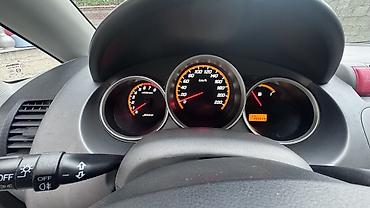 Honda: Honda Jazz: 2006 г., 1.4 л, Механика, Бензин, Хэтчбэк — 6