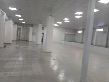 грензавод ош: Сдаю Магазин, Отдельностоящий магазин, 150 м² Действующий, Без оборудования, С ремонтом, Вода, Канализация, Отопление, Отдельный вход, 1 линия, Склад