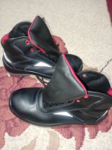 Botinkalar: Salam,avropa məhsuludur,burnu dəmirlidir,hər tərəfli çəkmişəm ki — 7