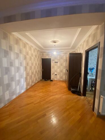 Uzunmüddətli kirayə mənzillər: 9-cu mikrorayonda Bolmart marketin yanında 17 mərtəbəli binanın 7-ci — 12