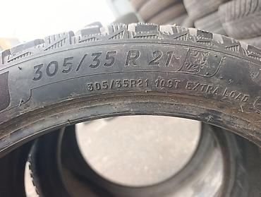 Шины: Шины 305 / 35 / R 21, Зимняя шипованная, Б/у, Пара, Внедорожные (АТ/МТ), Германия, Michelin — 4