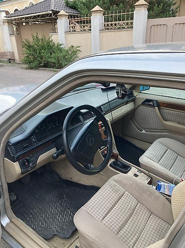 mersedes e class: Mercedes-Benz W124: 1995 г., 2 л, Механика, Бензин — 2