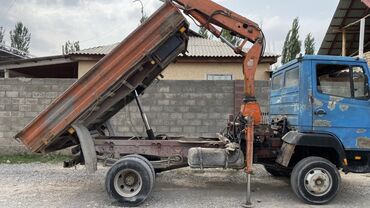 Грузовики: Грузовик, Mercedes-Benz, Стандарт, 6 т at lalafo.kg — 3 Грузовики: Грузовик, Mercedes-Benz, Стандарт, 6 т — 3