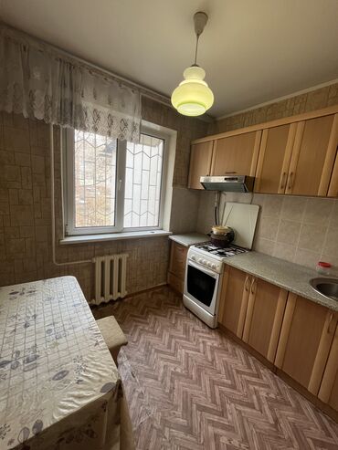 продается квартира искендер: 1 комната, 38 м², 104 серия, 1 этаж