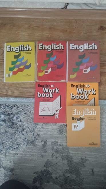 книги 7 клас: Учебники английского языка Верещагина 2, 3, 4 части и рабочие тетради