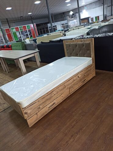 Мебель: Двуспальная Кровать, Новый