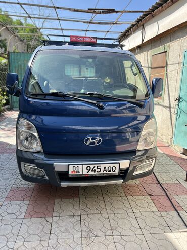 Hyundai: Hyundai Porter: 2016 г., 2.5 л, Автомат, Дизель