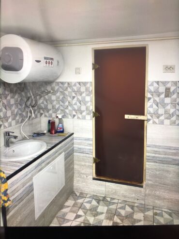 Продажа домов: Дом, 200 м², 5 комнат, Собственник — 8