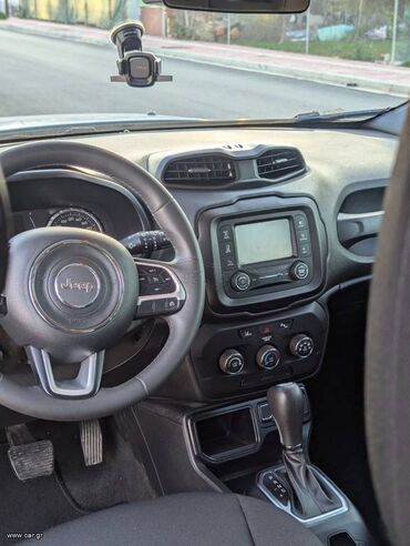 Jeep: Jeep Renegade: 1.3 l. | 2019 έ. 6800 km. SUV/4x4 — 10