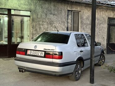 Volkswagen: Volkswagen Vento: 1996 г., 1.8 л, Автомат, Бензин